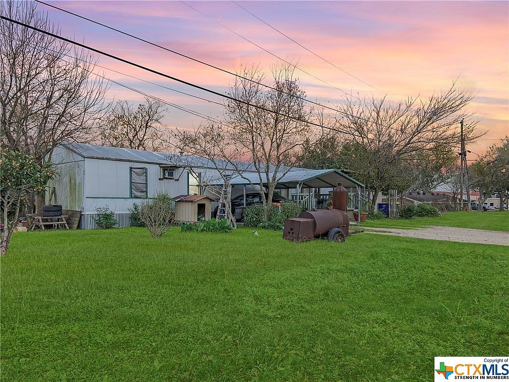 1900 Waelder Rd, Gonzales, TX 78629 Zillow