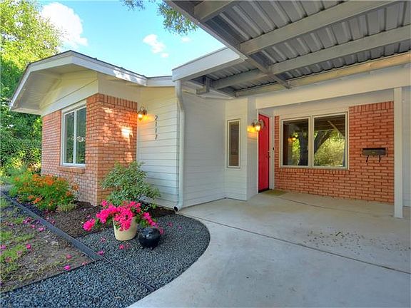 3rd image of 2117 Shoalmont Dr
