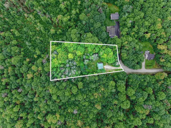 39 Jonathan Drive, Wilmot, NH 03287