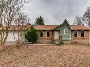 1055 E Side Rd, Ashland City, TN 37015