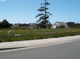 2819 Lincoln Ave, Bandon, OR 97411