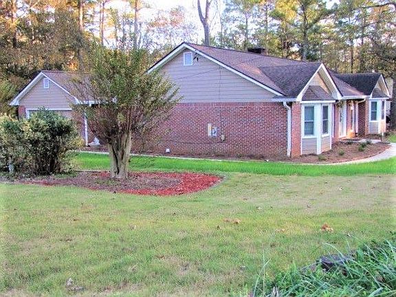 4th image of 1501 Hillside Dr SE