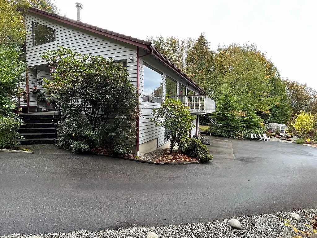 30713 28th Avenue SW photo 1