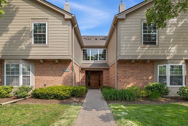 1st image of 1741 Eastwood Ct APT 1
