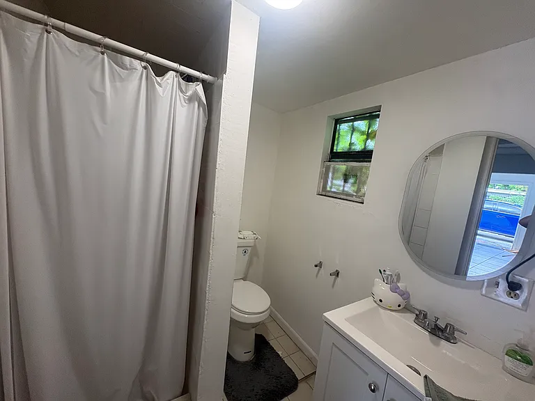 3132 NW 28th St #1 — Photo 7