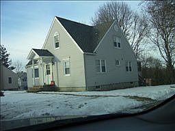 2nd image of 7 Ridgewood Rd