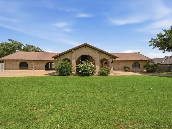403 Quail Creek Rd, Cleveland, OK 74020