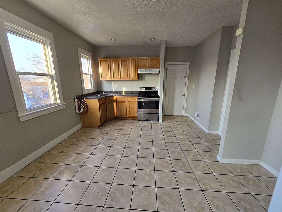 1st image of 649 1st Ave #B22