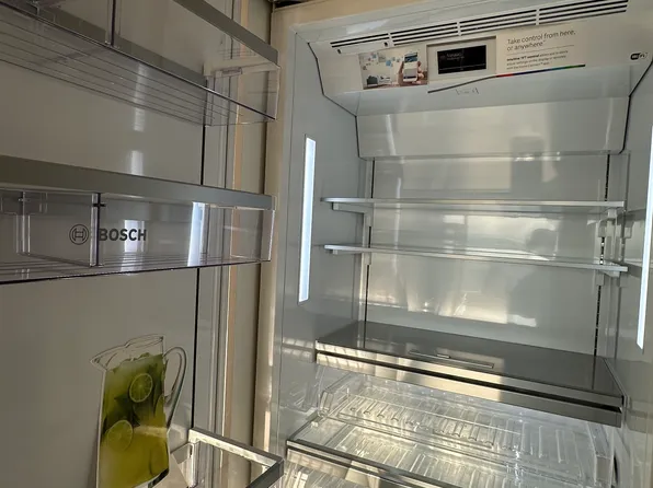 99 Hudson Street image 4 of 20