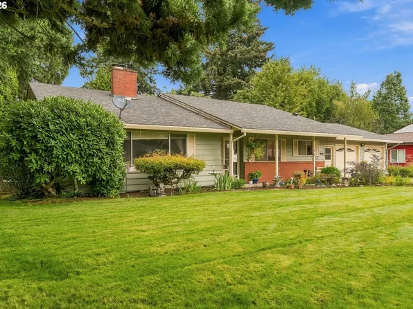 142 NE 10th Ave, Canby, OR 97013