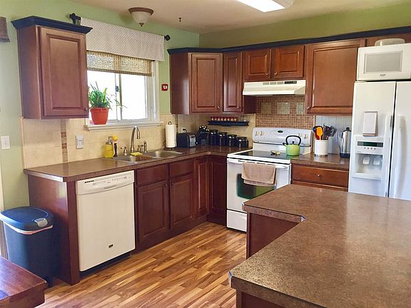 5th image of 3825 Karla Dr
