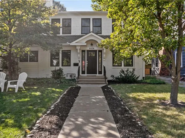 6438 Walnut St, Kansas City, MO 64113