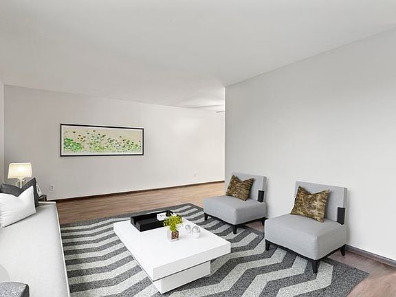4th image of 1268 Hazelwood St N #106