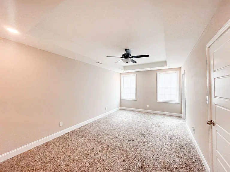 796 Lillian Grace Dr — Photo 14