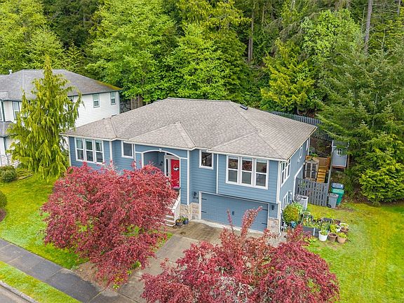 3rd image of 3713 Cedar Glen Way