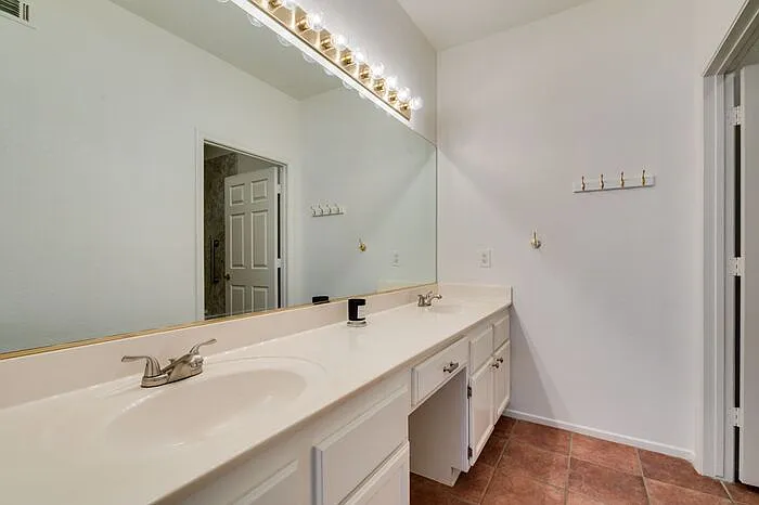 2251 Wigwam Pkwy #1016 — Photo 37