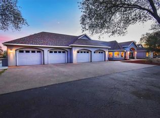 10071 Vine Spring Rd, Sonora, CA 95370