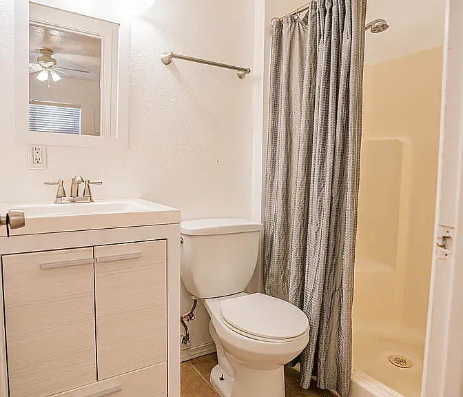 3317 Corona Dr NW — Photo 4