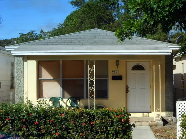 219 S F Street, Lake Worth Beach, FL 33460