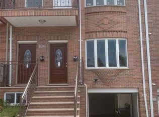 59-15 146th St #2F, Flushing, NY 11355