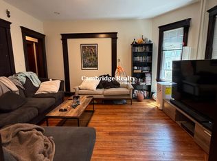 11 Ashland St #1, Somerville, MA 02144