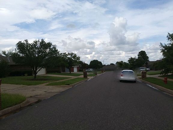 4th image of 204 Sandstone Dr