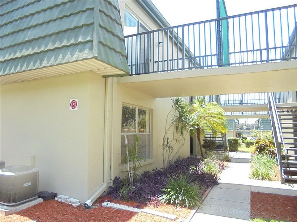 1st image of 1799 N Highland Ave #161