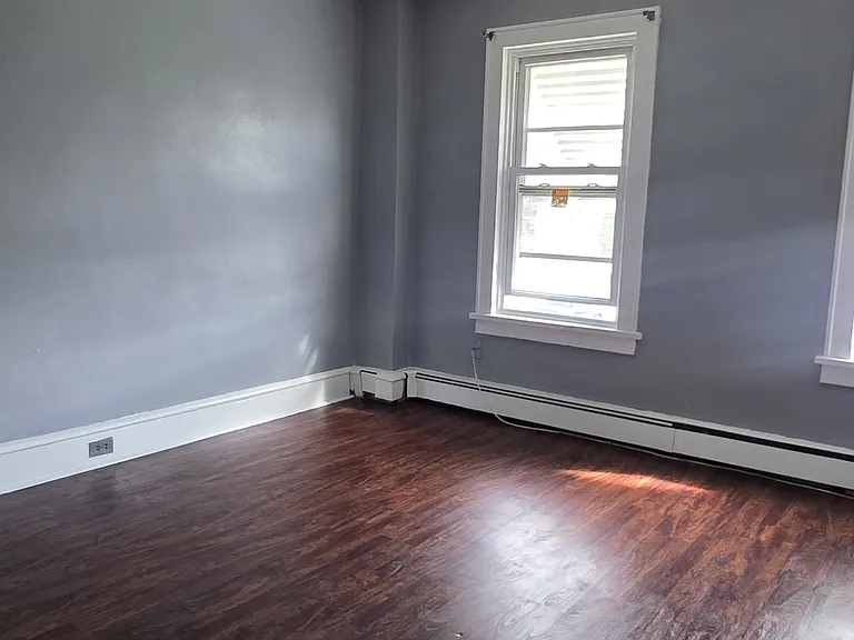 372 W Academy St — Photo 50