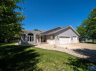 46920 Blue Spruce St, Tea, SD 57064