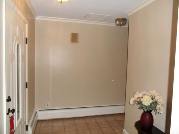 2nd image of 326 Hamilton Dr