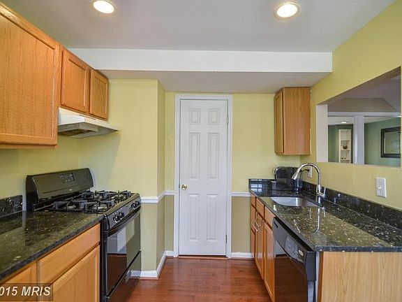 5th image of 8109 Oaklake Ct