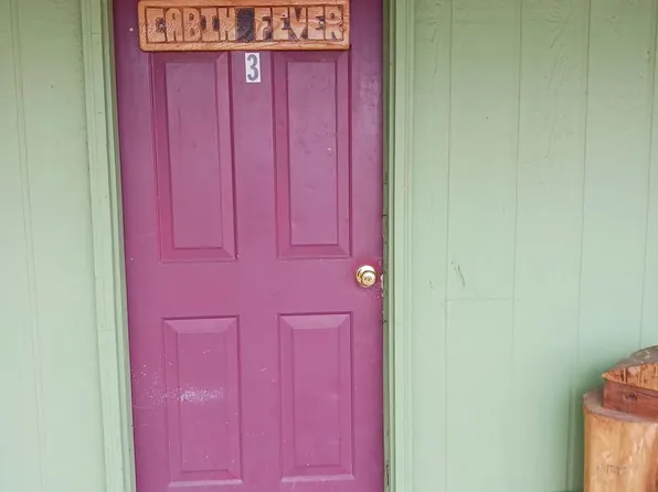 Miss Kitty Cozy INN, 40700 Highway 160 #3, Mancos, CO 81328