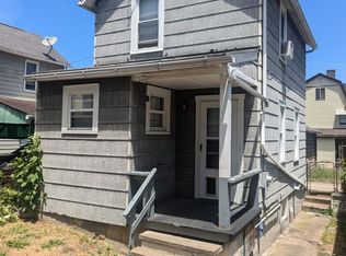 Fallowfield Ave Duplex, Charleroi, PA 15022