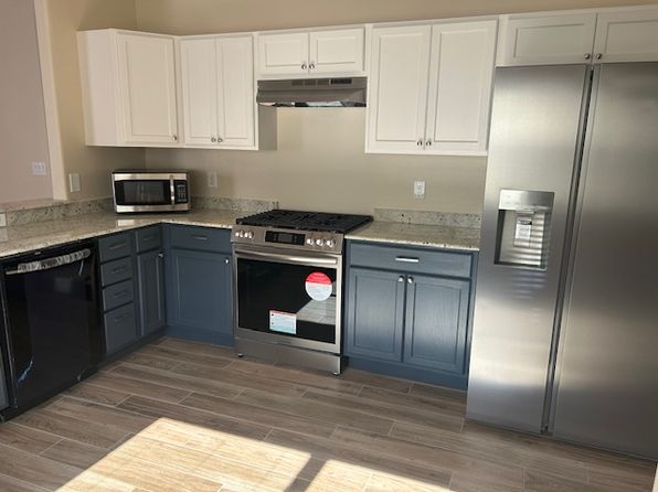3144 Lindera Dr, Deltona, FL 32725 – 4-bedroom rental in Deltona
