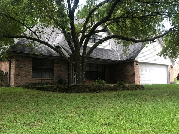 1209 Port Arthur Ter, Leesville, LA 71446