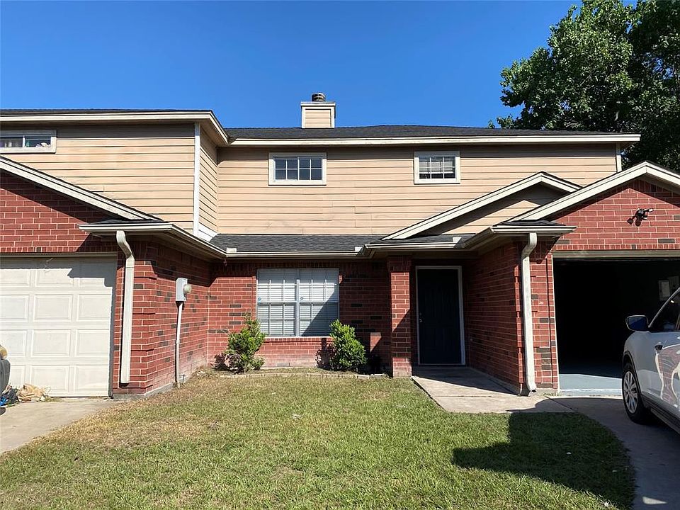 1st image of 10007 Emerald Oaks Dr