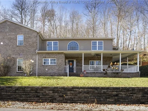 2120 Overly Dr, Saint Albans, WV 25177