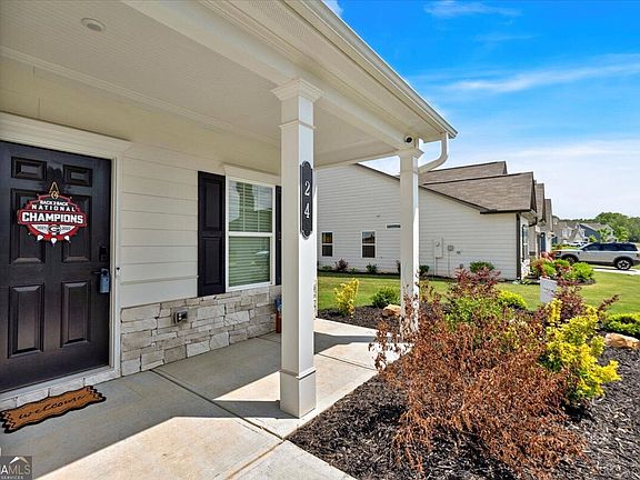 5th image of 24 Jackson Farm Rd