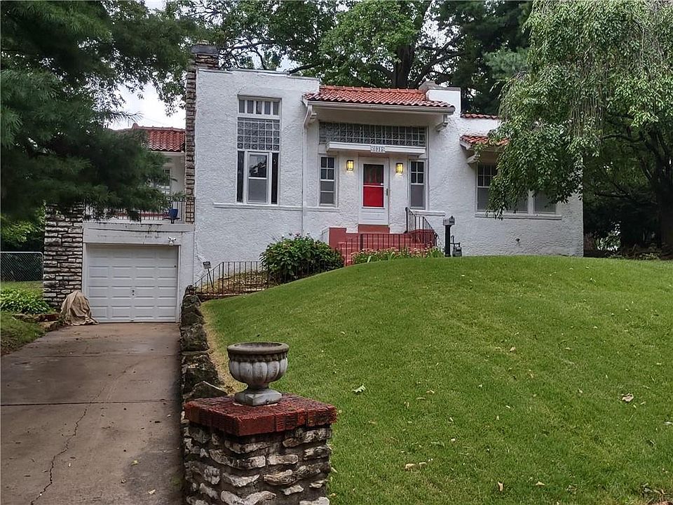 1st image of 1915 Washington Ave