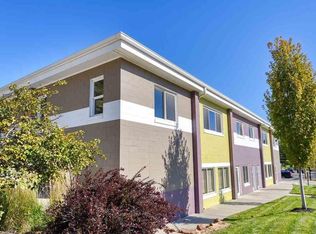 6624 Blondo St #E, Omaha, NE 68104