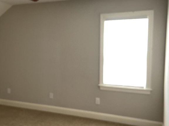 4th image of 2009 Leighton Dr #B