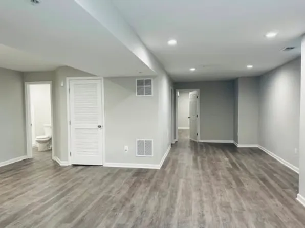 (undisclosed Address), Waldorf, MD 20603