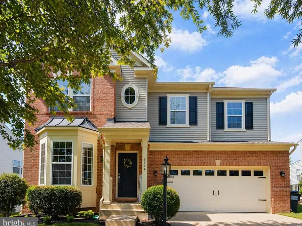 5554 Barnes Ln, Woodbridge, VA 22193