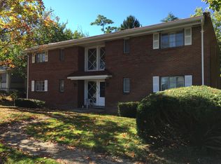 929 Perry Hwy, Pittsburgh, PA