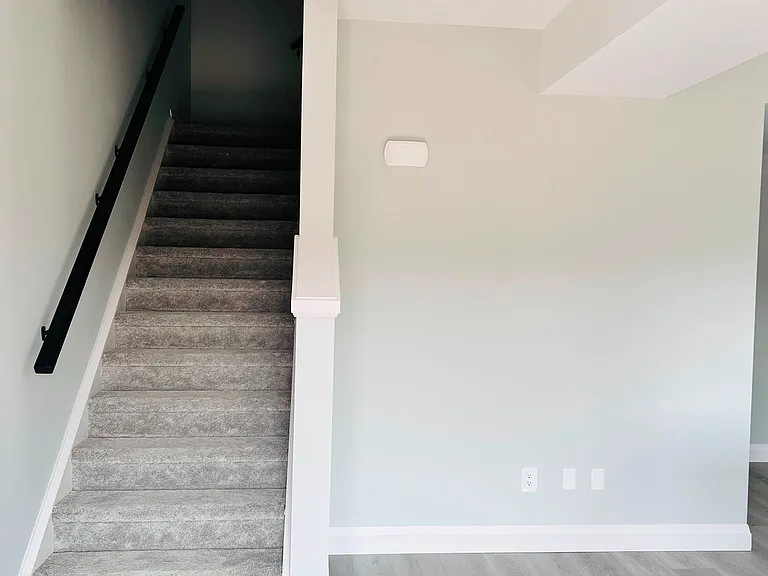 10 S Creek Dr #3 — Photo 11