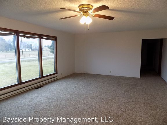 4th image of 36113 Orchard Ln