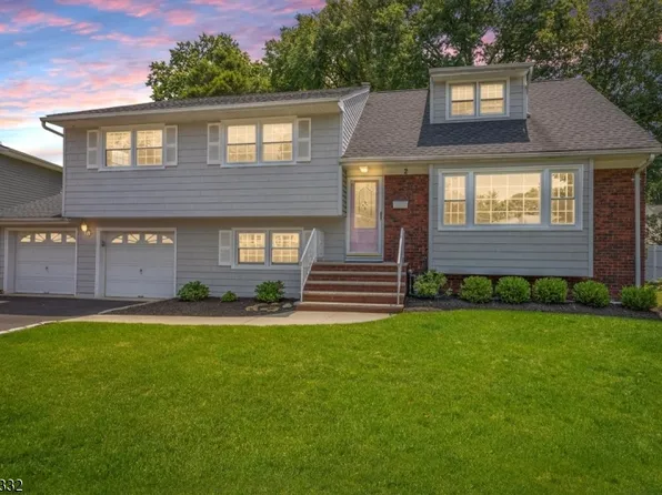 2 Poplar Way, Cranford Twp., NJ 07016