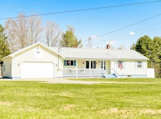 107 Perkins St, Norridgewock, ME 04957