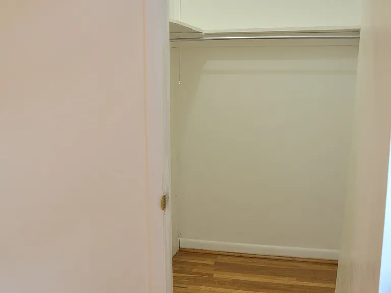 1714 Loney St #2 — Photo 18