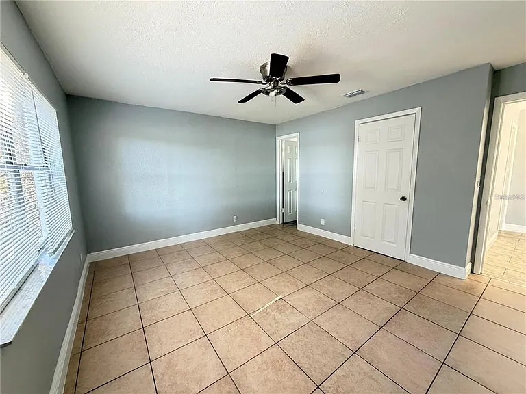 922 Martin Luther King Blvd NE — Photo 6